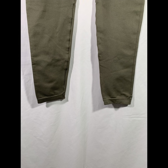 NEW $72 SPANX Seamless Capri Leggings in Olive Green [PLUS SZ 1X‎ ] - Picture 8 of 12